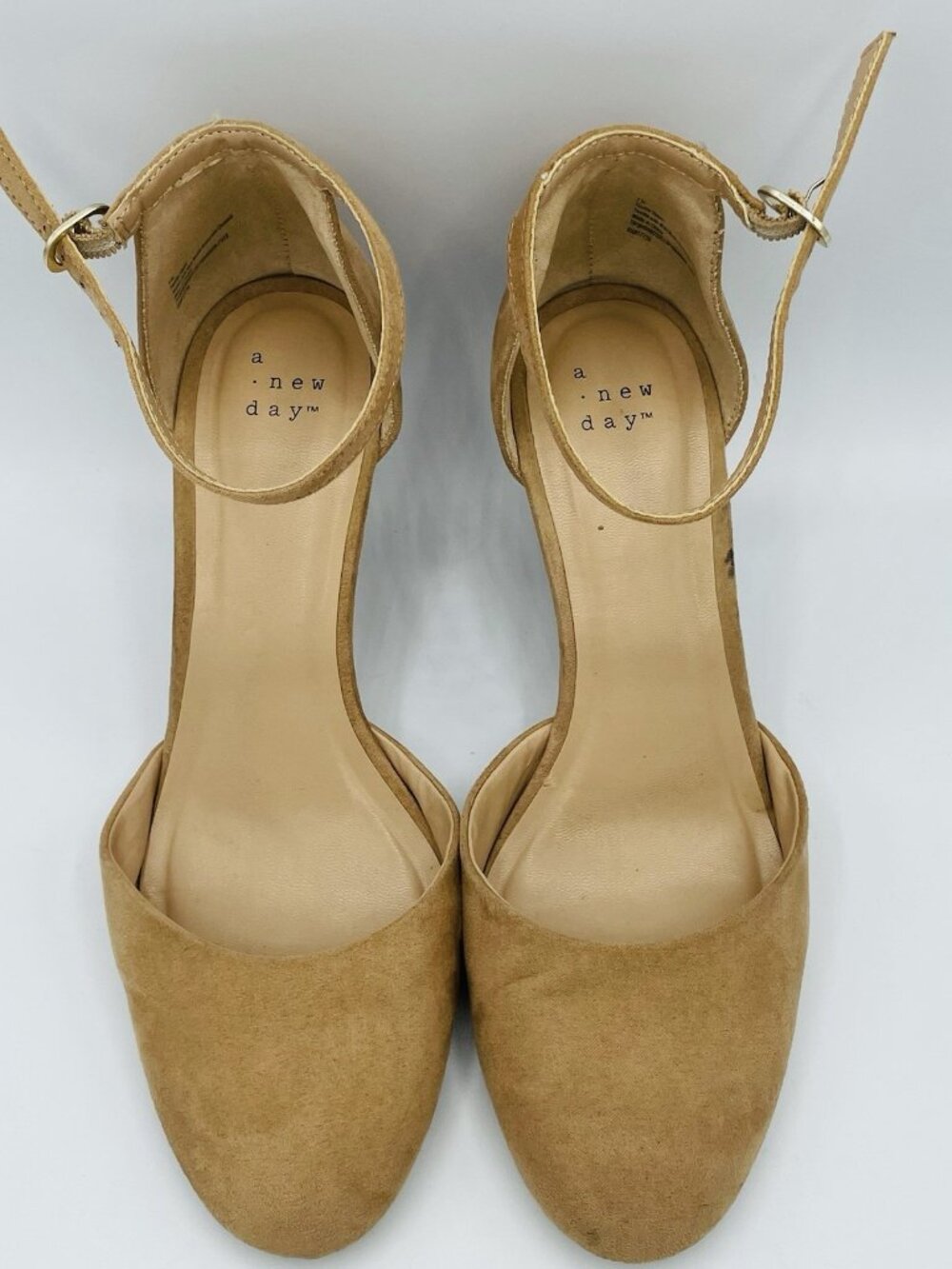 A New Day Womens Shoes Size 7.5 Tan Brown Wedge Heel Ankle Strap Comfort Sandals - Picture 5 of 11